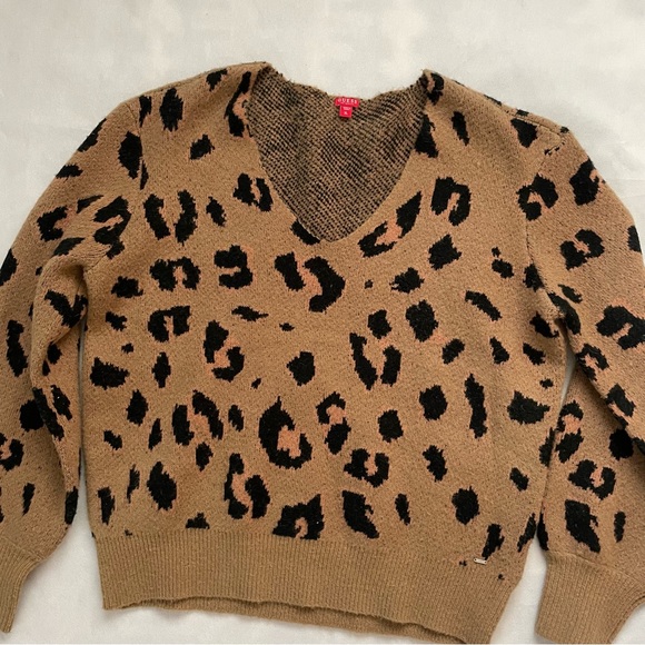 Guess - Women leopard print V-Neck knitted sweater- XL - Picture 3 of 7